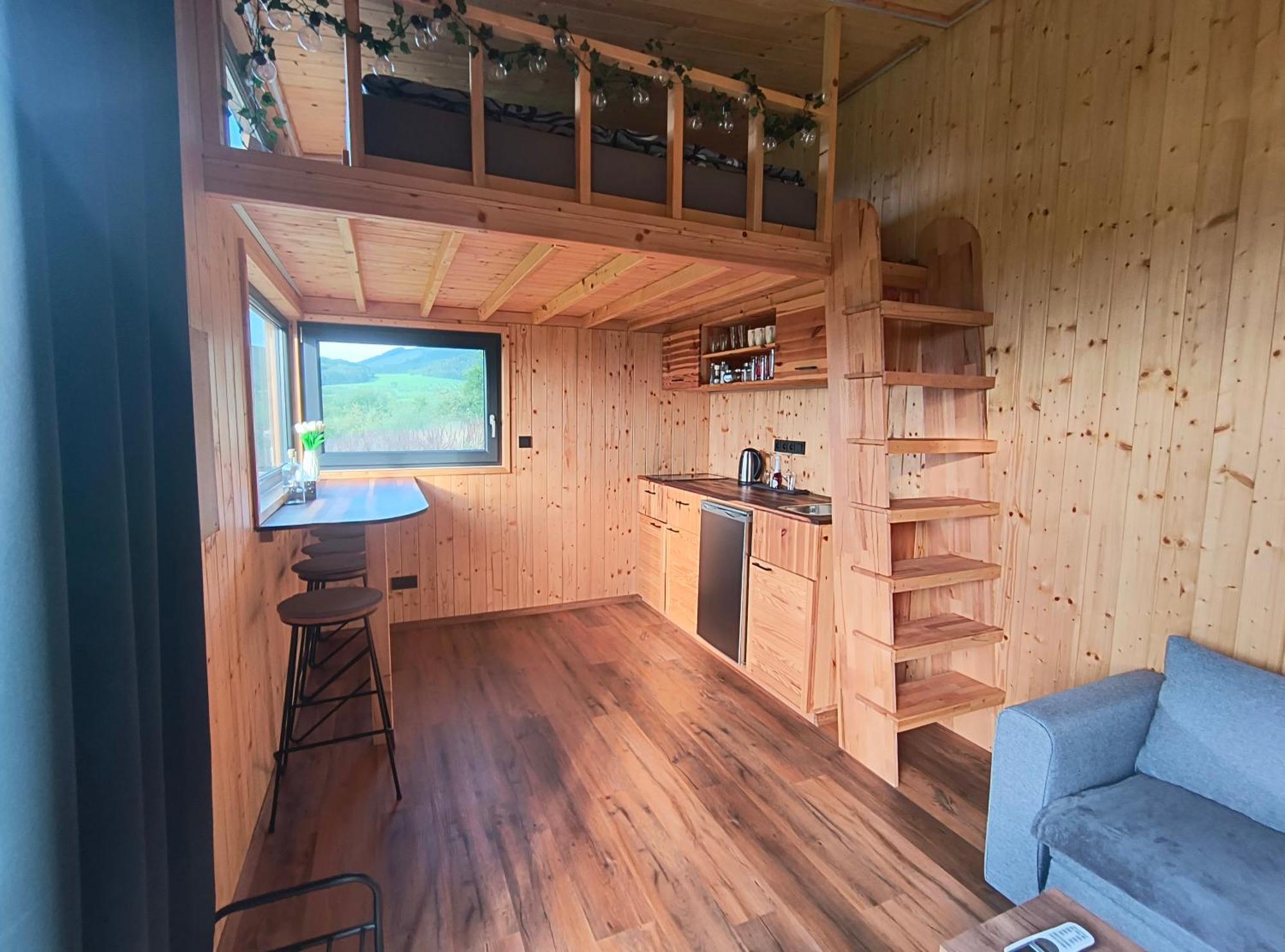 Tiny House Chvalcov Villa Eksteriør billede